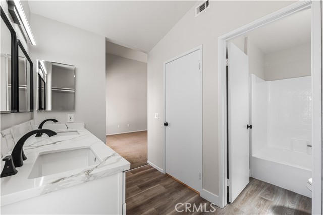 Detail Gallery Image 27 of 40 For 4009 E Avenue R13, Palmdale,  CA 93552 - 4 Beds | 2 Baths