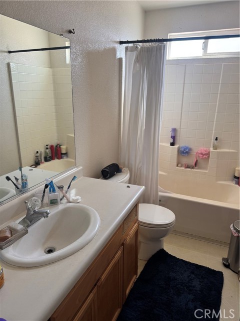 Detail Gallery Image 10 of 14 For 596 St Teresa Ct, Merced,  CA 95341 - 4 Beds | 2 Baths