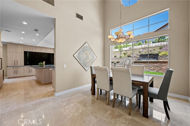 5 Vistamar Drive, Laguna Niguel CA: https://media.crmls.org/medias/3dc12f6e-6324-480b-a158-55463f46b92b.jpg