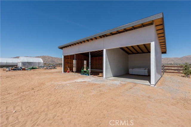 23670 Shirwaun, Apple Valley CA: https://media.crmls.org/medias/3dc1de71-021b-4b5f-abd5-79ccb6037c42.jpg