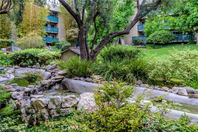 Detail Gallery Image 20 of 29 For 412 N Bellflower Bld #122,  Long Beach,  CA 90814 - 2 Beds | 2 Baths