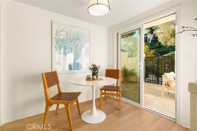Detail Gallery Image 9 of 38 For 69 Cottonwood Cir, Rolling Hills Estates,  CA 90274 - 3 Beds | 3 Baths
