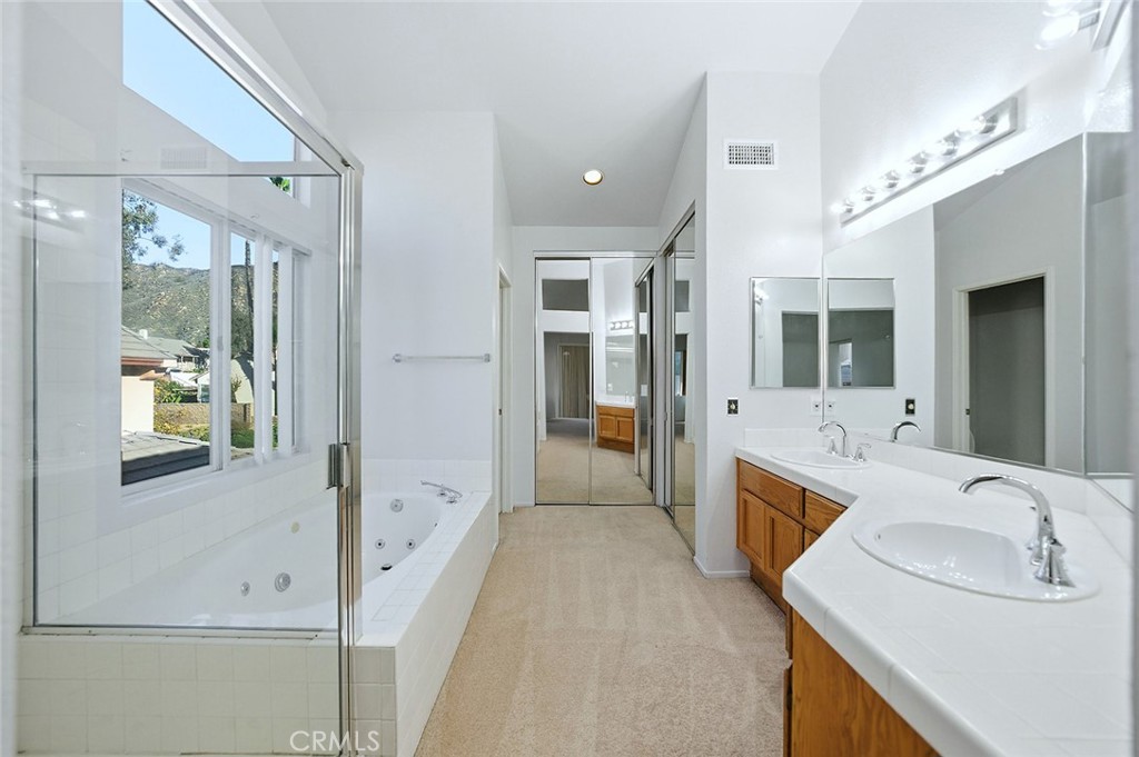 MLS #IV25270729 image #29