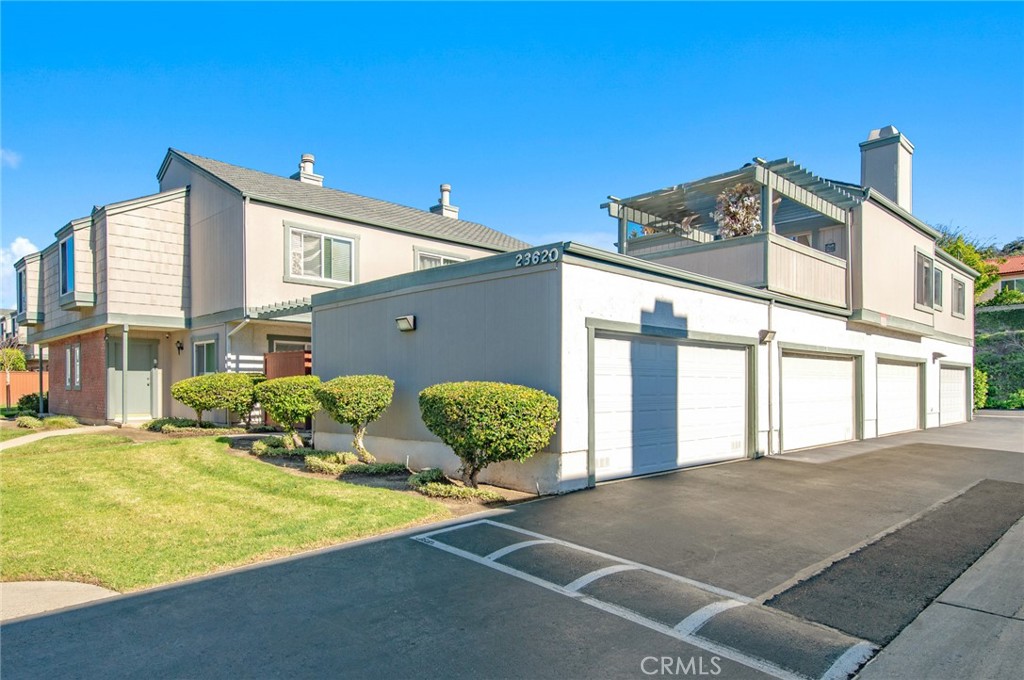 23620 Monument Canyon #C