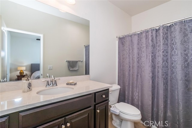 Detail Gallery Image 28 of 54 For 24824 Carbon, Valencia,  CA 91354 - 4 Beds | 3/1 Baths