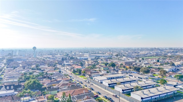 Detail Gallery Image 37 of 40 For 12035 Ramona, Hawthorne,  CA 90250 - 3 Beds | 3 Baths