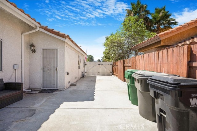 Detail Gallery Image 29 of 31 For 43444 Avenida Miraflores, Hemet,  CA 92544 - 3 Beds | 2 Baths