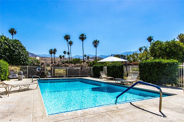 Detail Gallery Image 26 of 32 For 5884 Los Santos Dr, Palm Springs,  CA 92264 - 2 Beds | 3 Baths