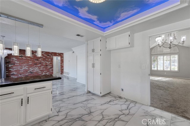 Detail Gallery Image 12 of 64 For 37519 Brighton Ct, Palmdale,  CA 93550 - 4 Beds | 3 Baths