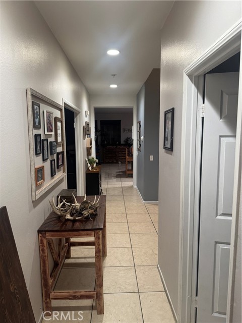 Detail Gallery Image 14 of 29 For 4300 Cloudywing, Hemet,  CA 92545 - 5 Beds | 3 Baths