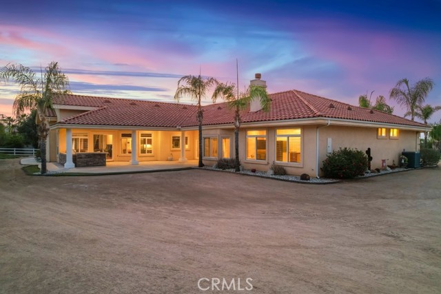 14161 Scenic View Road, Perris CA: https://media.crmls.org/medias/3dc6e82f-4138-4837-bffa-7747fad17d0d.jpg