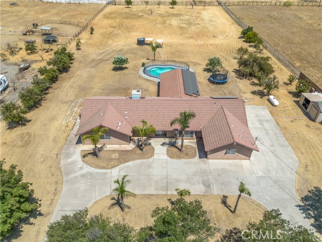 16099 Karen Road, Madera CA: https://media.crmls.org/medias/3dc807ca-faf6-49cf-be12-5f804da469aa.jpg