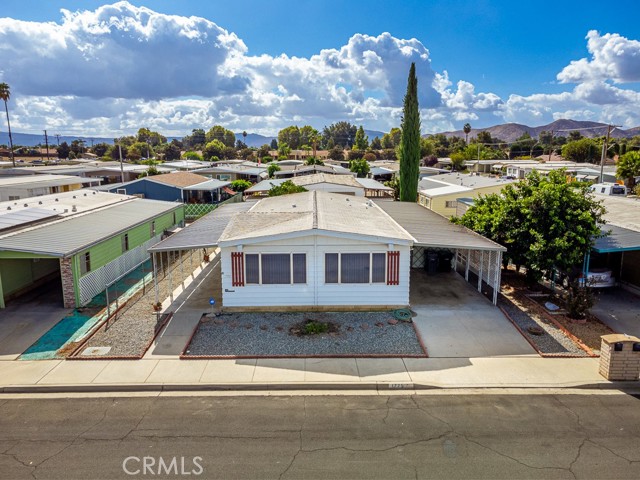 Detail Gallery Image 2 of 36 For 1775 San Marcos Dr, Hemet,  CA 92545 - 2 Beds | 2 Baths