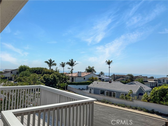33425 Spinnaker N Drive, Dana Point CA: https://media.crmls.org/medias/3dc9bb19-1289-483f-87e5-0cebe34d1c20.jpg