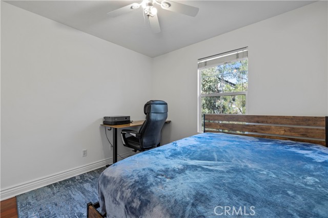 23402 Brookdale Lane, Valencia CA: https://media.crmls.org/medias/3dca223d-4f01-4414-a115-62a20458bb93.jpg