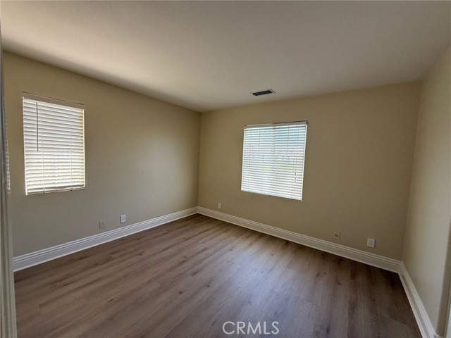 27 HIGHFIELD GLEN, Irvine CA: https://media.crmls.org/medias/3dca9a56-57a1-4856-a29e-c016c3052011.jpg
