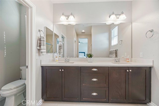 Image 18 of 36 For 43078 Avenida Amistad