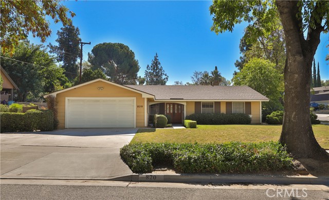 820 Libby Dr, Riverside, CA 92507