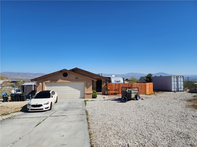 Detail Gallery Image 1 of 22 For 32598 Carnelian Rd, Lucerne Valley,  CA 92356 - 3 Beds | 2/1 Baths