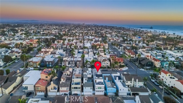 Detail Gallery Image 36 of 38 For 309 21st, Huntington Beach,  CA 92648 - 4 Beds | 3/1 Baths