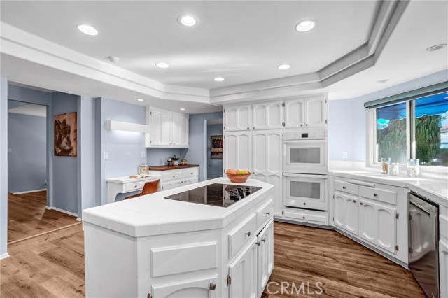 Detail Gallery Image 10 of 39 For 338 Purdy, Placentia,  CA 92870 - 4 Beds | 4 Baths