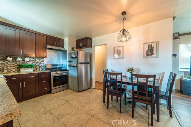 Detail Gallery Image 9 of 25 For 5527 N Fenimore Ave, Azusa,  CA 91702 - 3 Beds | 1 Baths