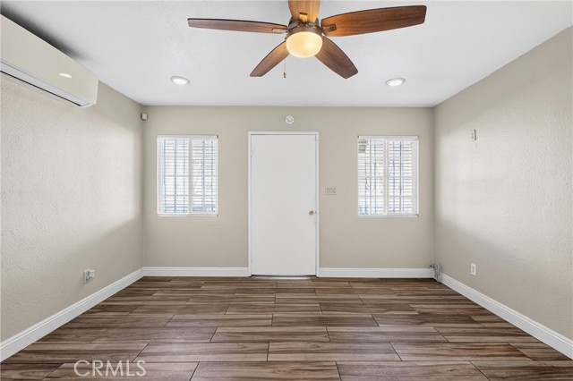 Detail Gallery Image 8 of 48 For 806 W Spruce St, Compton,  CA 90220 - 3 Beds | 1 Baths