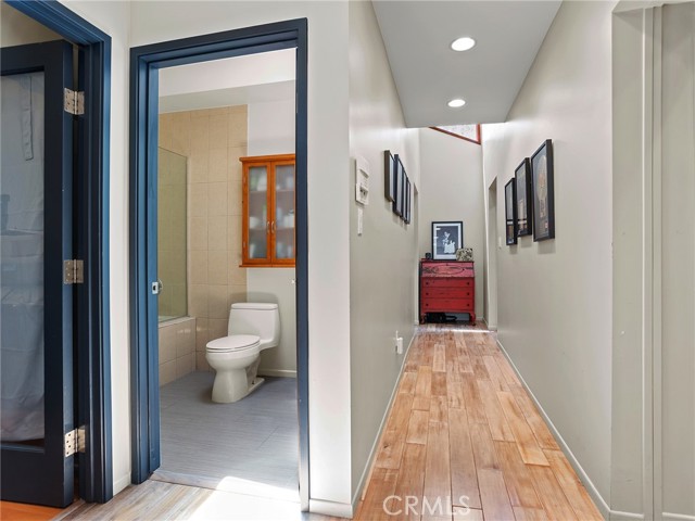 5762 Andasol Avenue, Encino CA: https://media.crmls.org/medias/3dcf47b4-5ec7-4a3d-8856-6d813907e29c.jpg