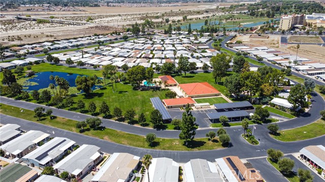 2230 Lake Park Drive, San Jacinto CA: https://media.crmls.org/medias/3dd02f25-7479-4222-bf4c-b8921ec7dceb.jpg