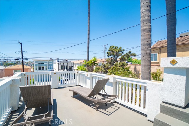 Detail Gallery Image 38 of 45 For 1742 Dixon St, Redondo Beach,  CA 90278 - 3 Beds | 2 Baths