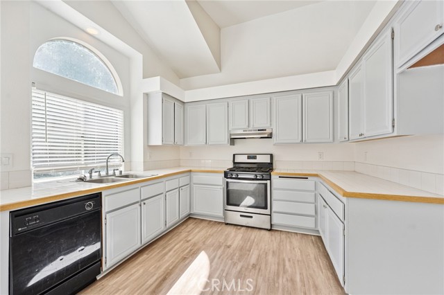 1422 Deborah Place, Beaumont CA: https://media.crmls.org/medias/3dd0cb5c-48bb-48b3-be0e-6e6e0b4fbded.jpg