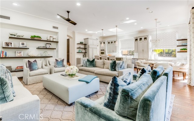 3305 Pine Avenue, Manhattan Beach, California 90266, 4 Bedrooms Bedrooms, ,1 BathroomBathrooms,Residential,Sold,Pine,SB20042109