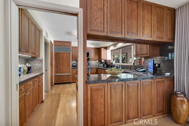 Detail Gallery Image 23 of 67 For 16700 Bosque Dr, Encino,  CA 91436 - 3 Beds | 2/1 Baths