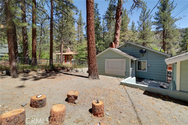 Detail Gallery Image 14 of 20 For 1685 Virginia St, Wrightwood,  CA 92397 - 2 Beds | 1 Baths