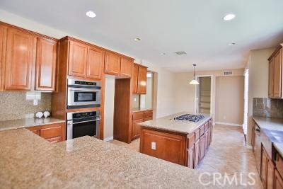 3867 Elderberry Circle, Corona CA: https://media.crmls.org/medias/3dd2a357-3fd0-4c07-aa5e-8781a990e9bf.jpg