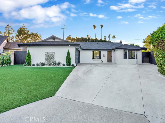 Image 0 of 36 For 737 Paseo Place