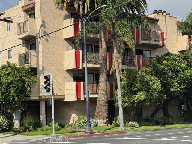 Detail Gallery Image 3 of 3 For 605 Redondo Avenue #206,  Long Beach,  CA 90814 - 1 Beds | 1/1 Baths
