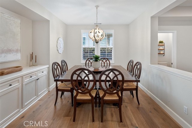 Detail Gallery Image 8 of 55 For 29231 Black Pine Way, Saugus,  CA 91390 - 6 Beds | 4/1 Baths