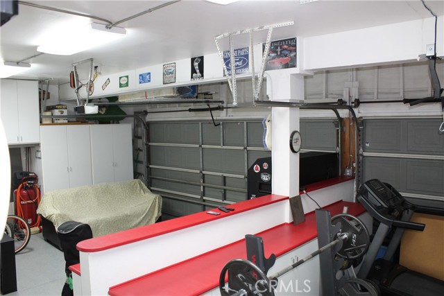 1338 Coral Gables Circle, Corona CA: https://media.crmls.org/medias/3dd517a8-5002-4c74-8f88-fcf5b050e6ea.jpg