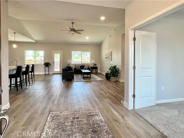 Detail Gallery Image 10 of 49 For 218 Sky Oaks Dr, Paradise,  CA 95969 - 3 Beds | 3 Baths