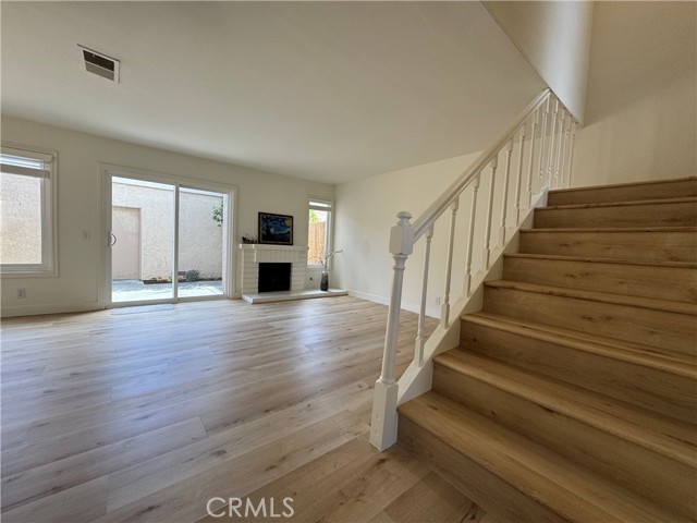 18 Snapdragon, Irvine CA: https://media.crmls.org/medias/3dd5c4f2-2382-4d9f-a806-95a694d40bc4.jpg