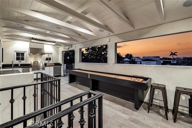 Detail Gallery Image 33 of 45 For 1501 E Balboa Bld, Newport Beach,  CA 92661 - 5 Beds | 4 Baths