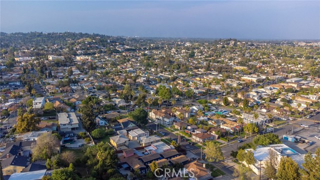 Detail Gallery Image 22 of 24 For 3132 Chadwick Dr, Los Angeles,  CA 90032 - 3 Beds | 2 Baths