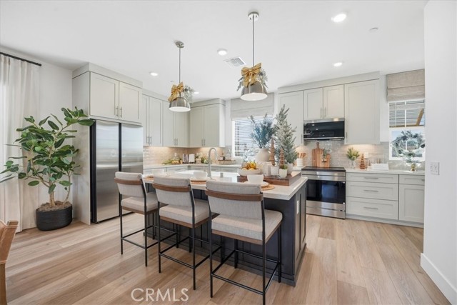 Detail Gallery Image 13 of 34 For 11457 Clover Ln, El Monte,  CA 91731 - 3 Beds | 3/1 Baths