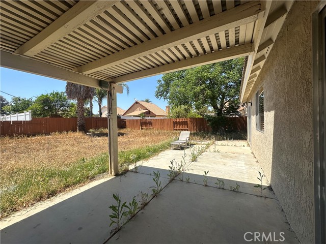 Detail Gallery Image 17 of 21 For 16193 Space Dr, Moreno Valley,  CA 92551 - 2 Beds | 2 Baths