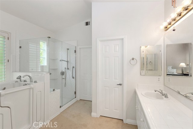 Detail Gallery Image 17 of 29 For 32 Rockrose, Aliso Viejo,  CA 92656 - 4 Beds | 2/1 Baths