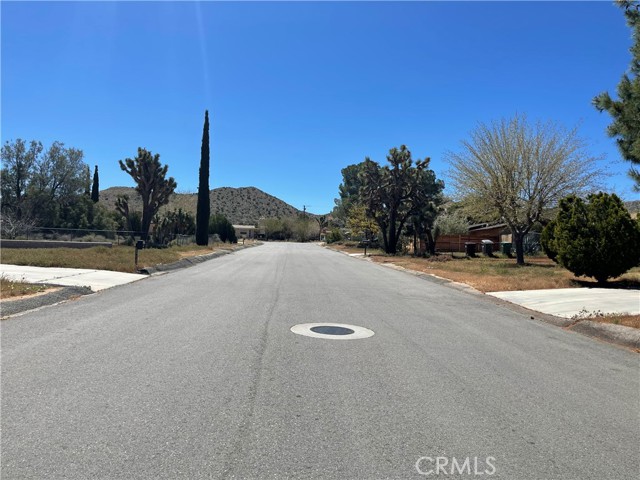 Detail Gallery Image 34 of 36 For 7790 Fox Trl, Yucca Valley,  CA 92284 - 2 Beds | 2 Baths