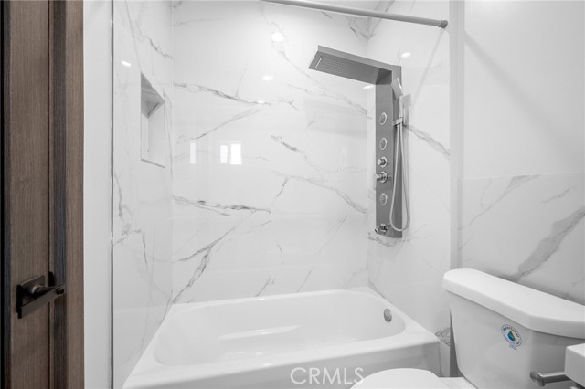 Detail Gallery Image 12 of 14 For 13687 Bracken St, Arleta,  CA 91331 - 1 Beds | 1 Baths