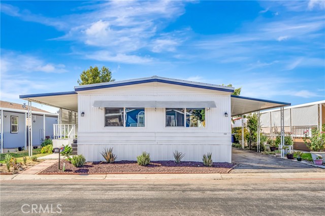 Detail Gallery Image 1 of 52 For 27361 Sierra Hwy #109,  Canyon Country,  CA 91351 - 2 Beds | 2 Baths