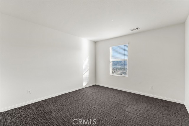 Detail Gallery Image 33 of 46 For 4011 Elderberry, Lake Elsinore,  CA 92530 - 4 Beds | 2/1 Baths